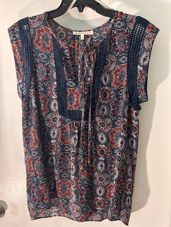 Daniel Rainn Tops - Daniel Rainn Boho Crochet Trim Paisley Blouse Medium Navy Red Tie Neck Top